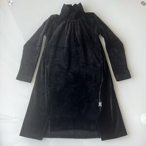 Nununu Black Velvet Ruffled Neck   Sz 4-5y